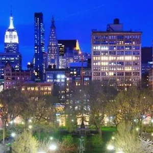 Apartment Steps From Everything - Modern 1-bdr In Downtown's Union Square, New York